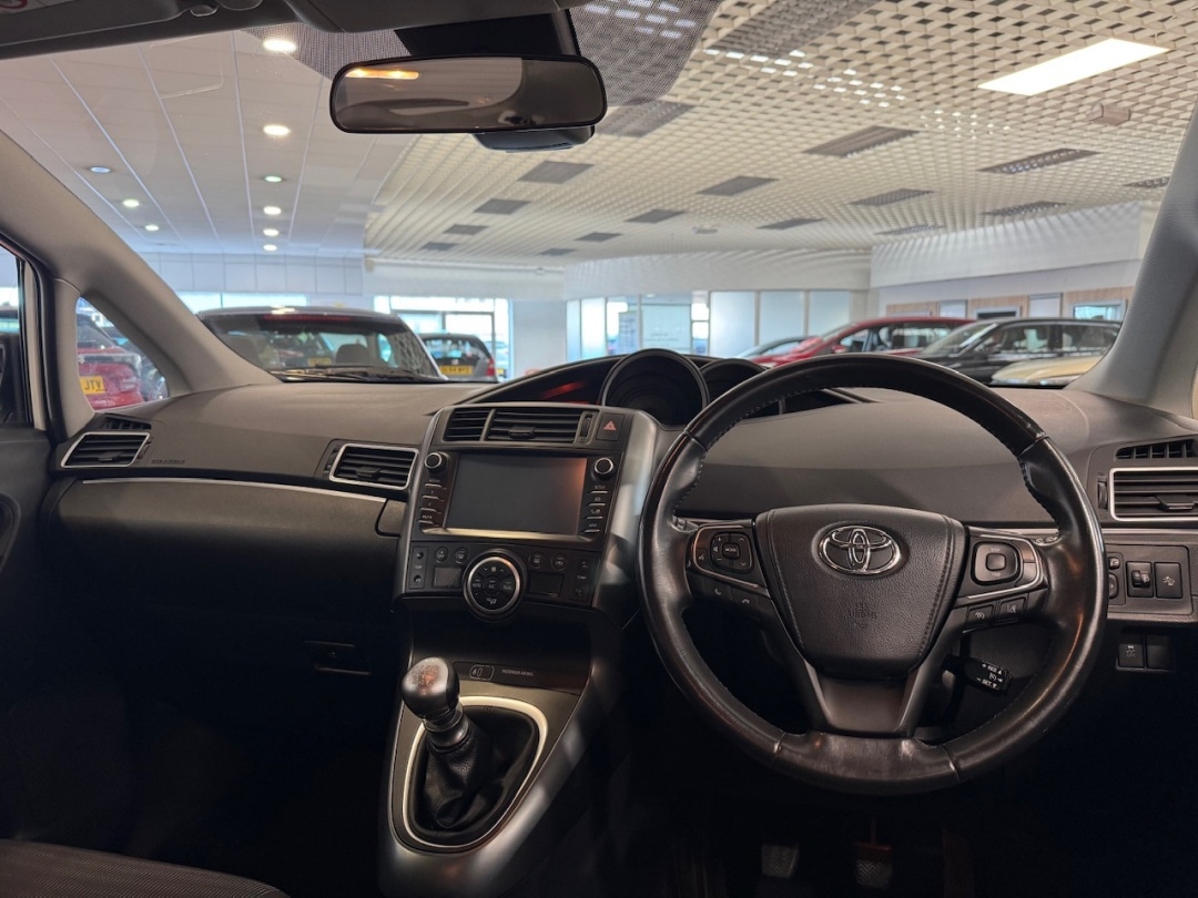 Used Toyota Verso for sale - 77023774: Photo 35