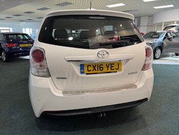 Used Toyota Verso undefined for sale - 77023774: Photo