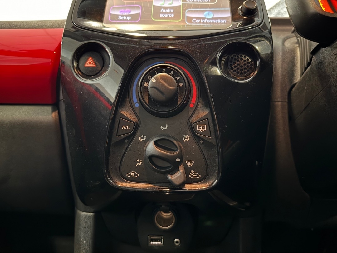 Used Toyota AYGO 2016 for sale - 77171507: Photo 22