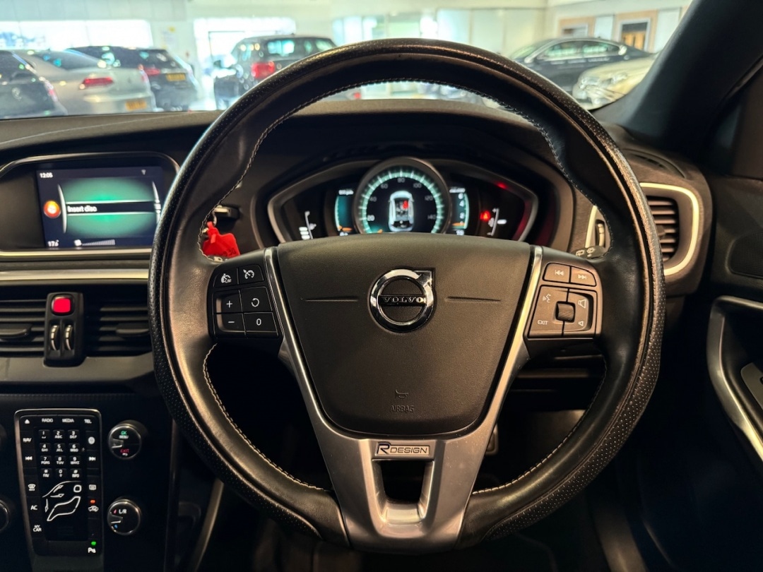 Used Volvo V40 2017 for sale - 75957301: Photo 20