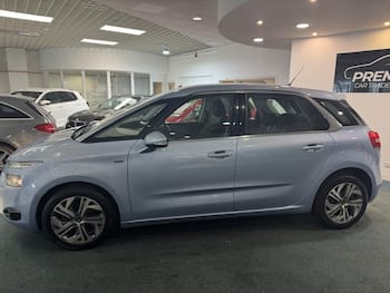 Used Citroen C4 Picasso 2016 for sale - 79851971: Photo