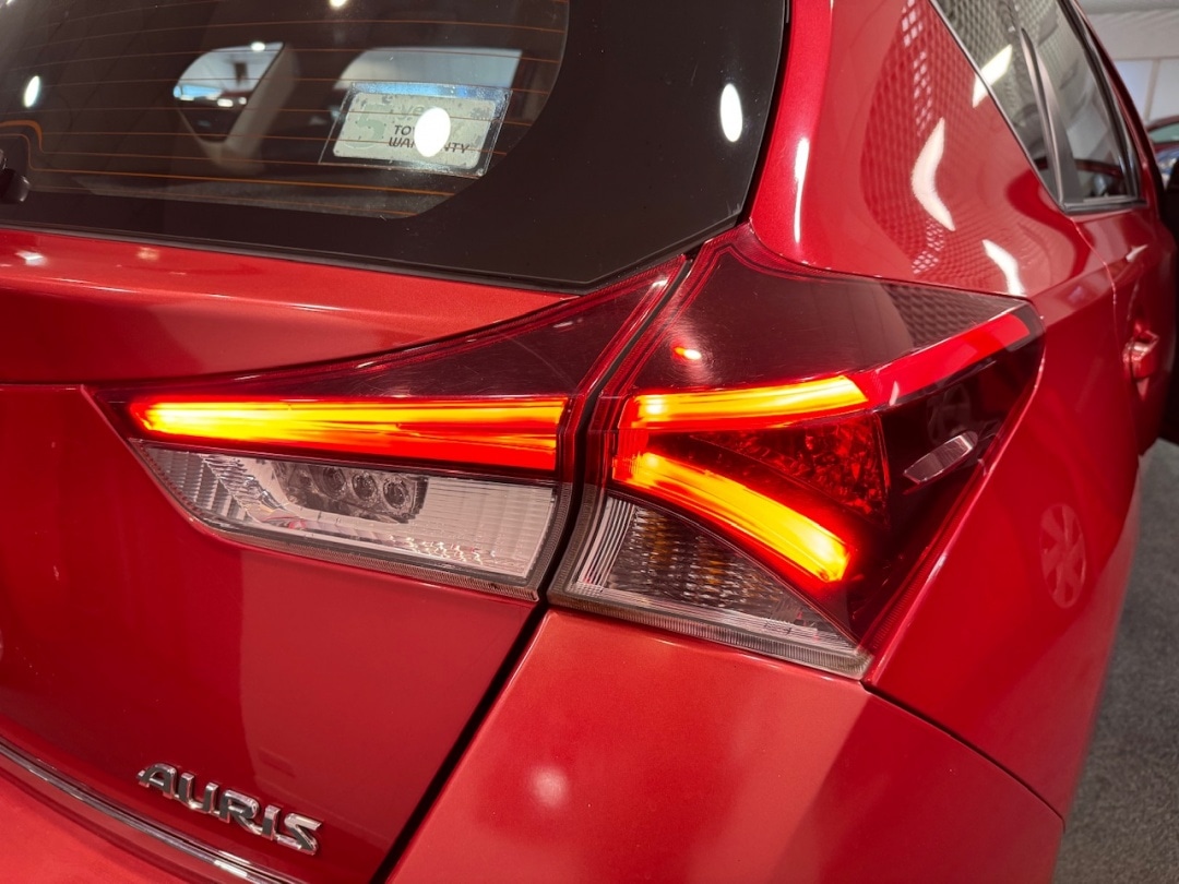 Used Toyota Auris 2016 for sale - 77517255: Photo 11