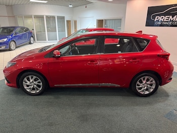 Used Toyota Auris 2016 for sale - 77517255: Photo