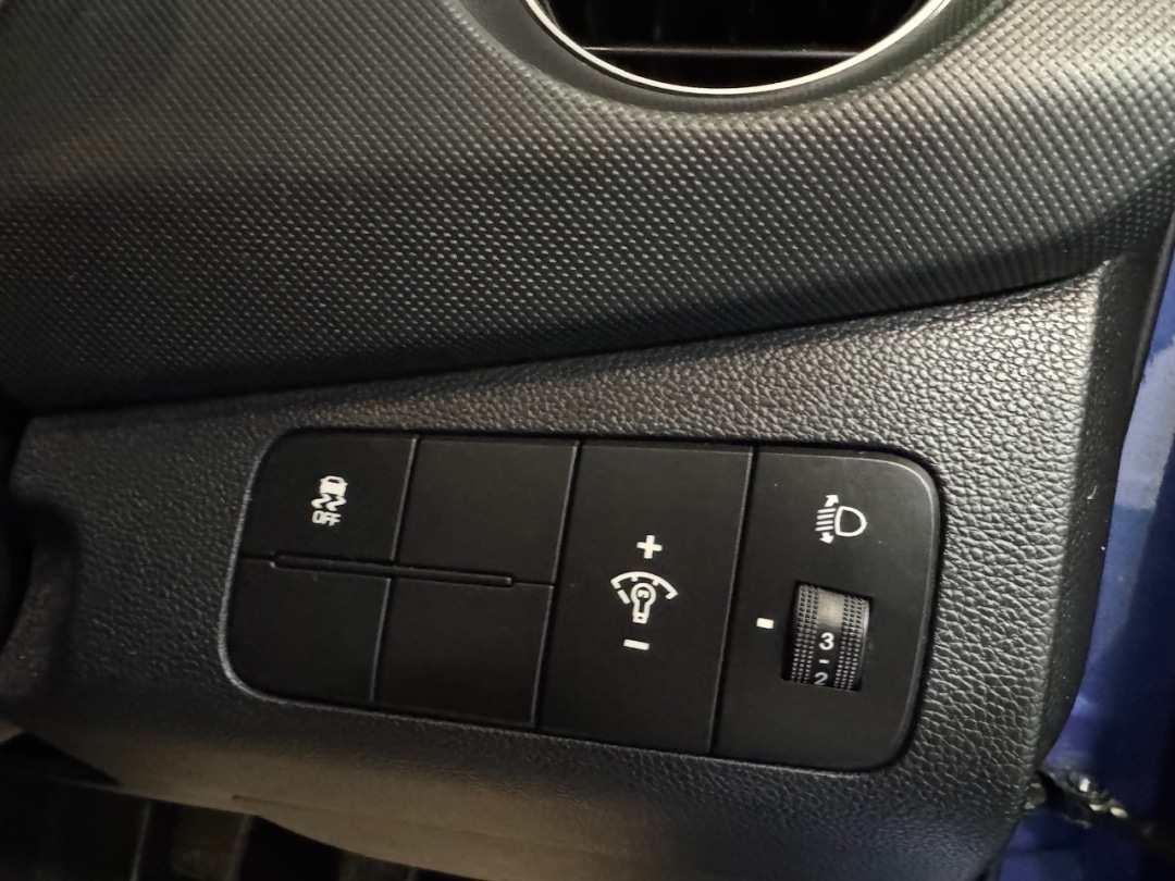 Used Hyundai i10 2020 for sale - 77171508: Photo 33