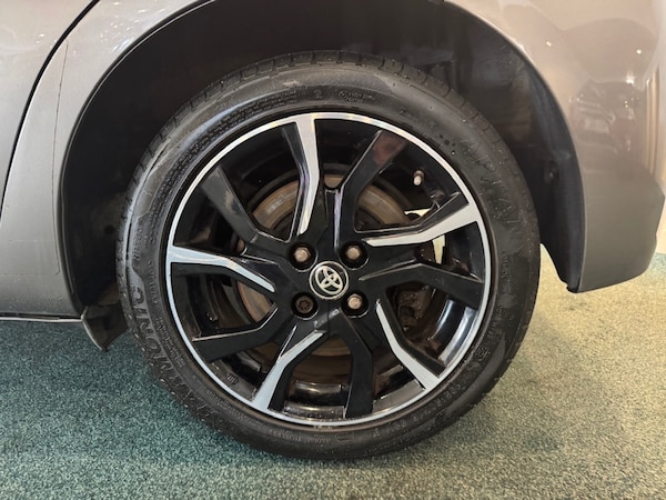 Used Toyota Yaris 2016 for sale - 76332824: Photo 13