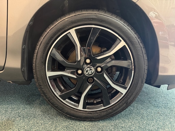 Used Toyota Yaris 2016 for sale - 76332824: Photo 15