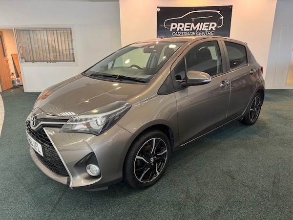 Used Toyota Yaris 2016 for sale - 76332824: Photo 2