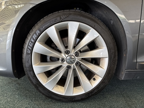 Used Volkswagen Scirocco 2017 for sale - 76097307: Photo 24