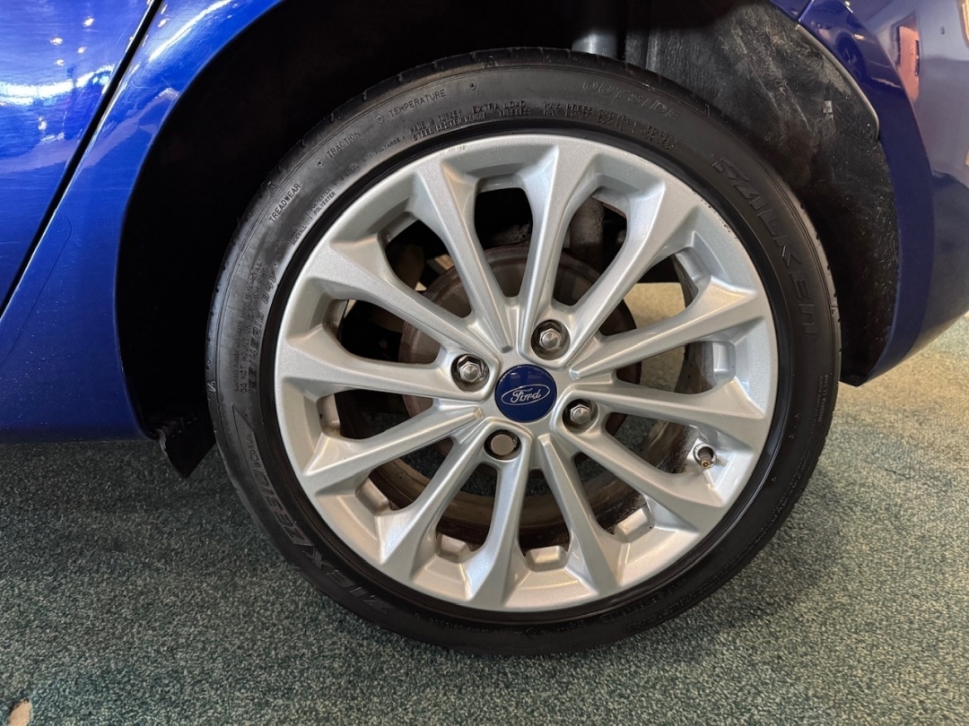 Used Ford Fiesta 2016 for sale - 76429339: Photo 11