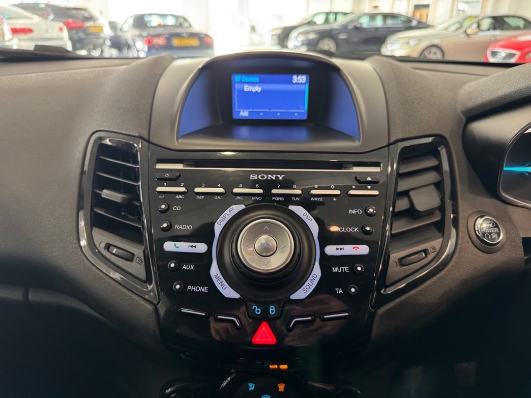 Used Ford Fiesta 2016 for sale - 76429339: Photo 17