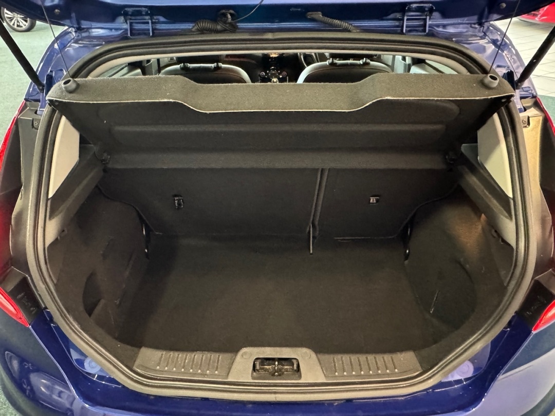 Used Ford Fiesta 2016 for sale - 76429339: Photo 22