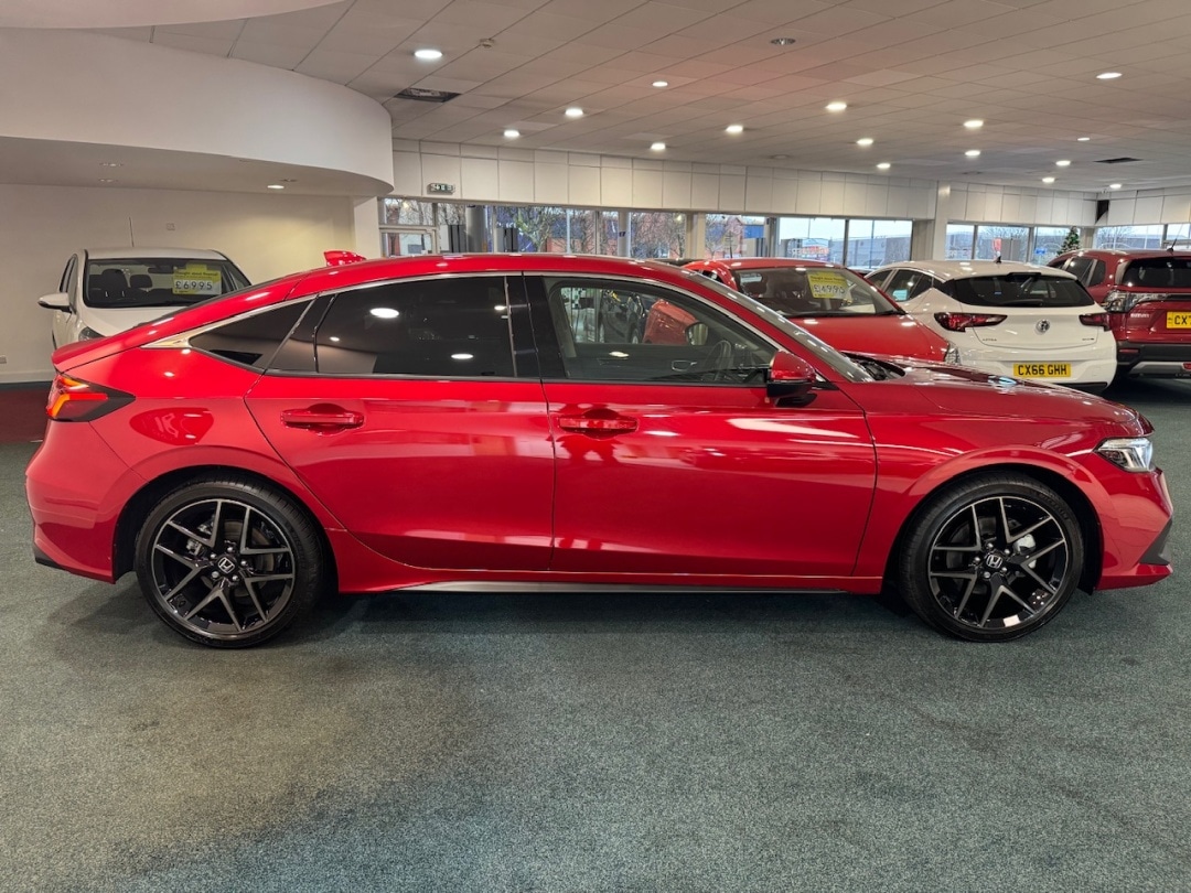 Used Honda Civic 2024 for sale - 76972859: Photo 7