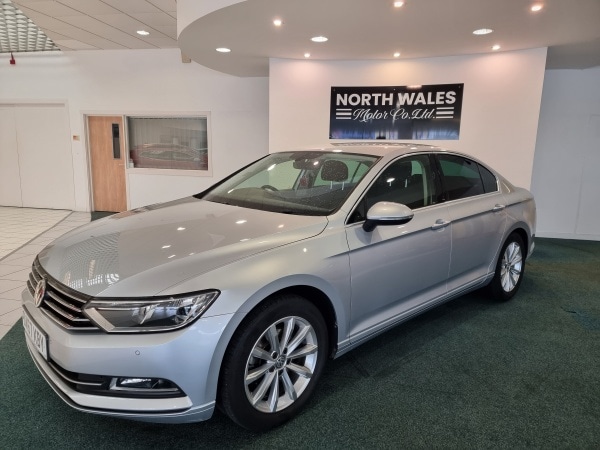 Used Volkswagen Passat 2017 for sale - 76097306: Photo 2