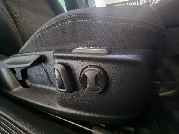 Used Volkswagen Passat 2017 for sale - 76097306: Photo 24