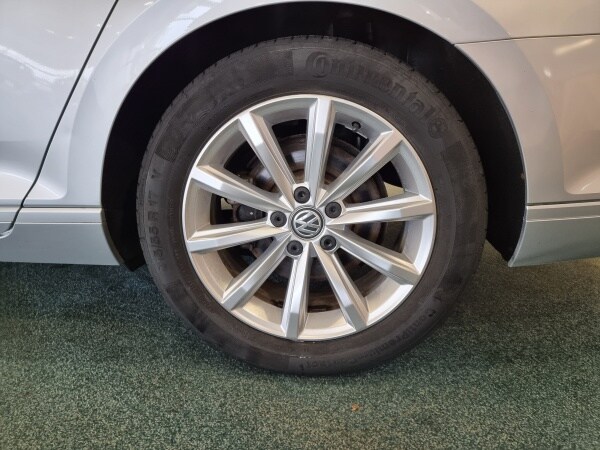 Used Volkswagen Passat 2017 for sale - 76097306: Photo 31