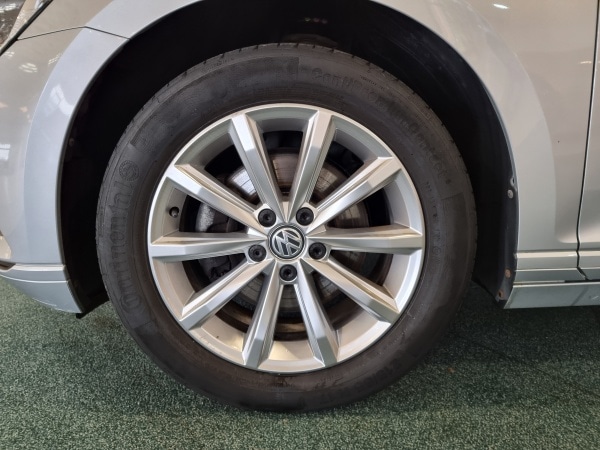 Used Volkswagen Passat 2017 for sale - 76097306: Photo 32