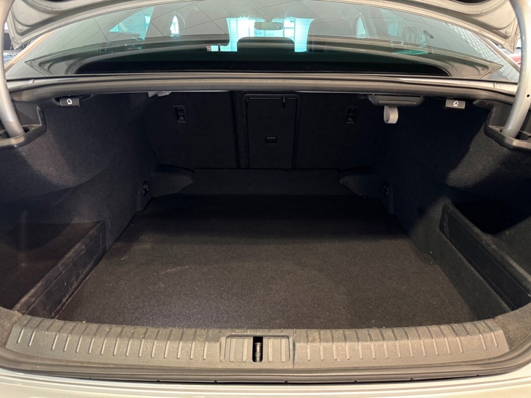 Used Volkswagen Passat 2017 for sale - 76097306: Photo 33