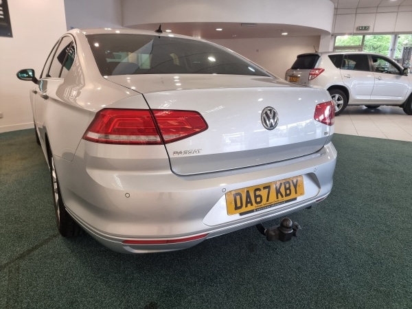 Used Volkswagen Passat 2017 for sale - 76097306: Photo 9