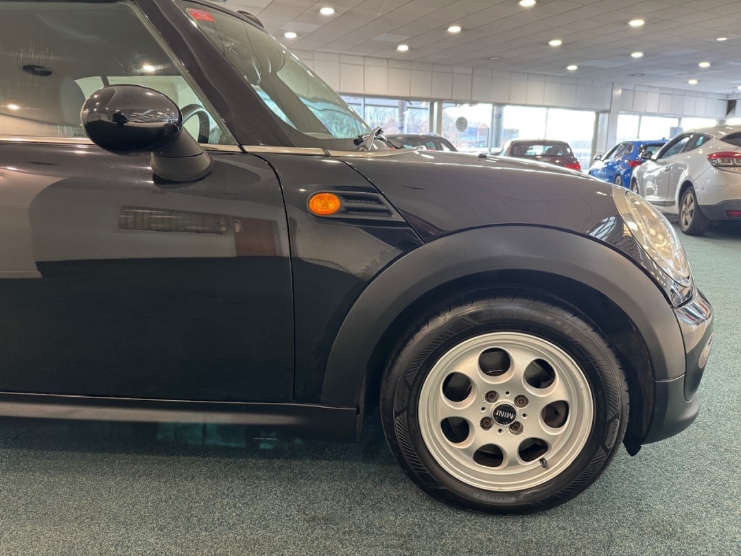 Used MINI Convertible 2012 for sale - 76791635: Photo 11