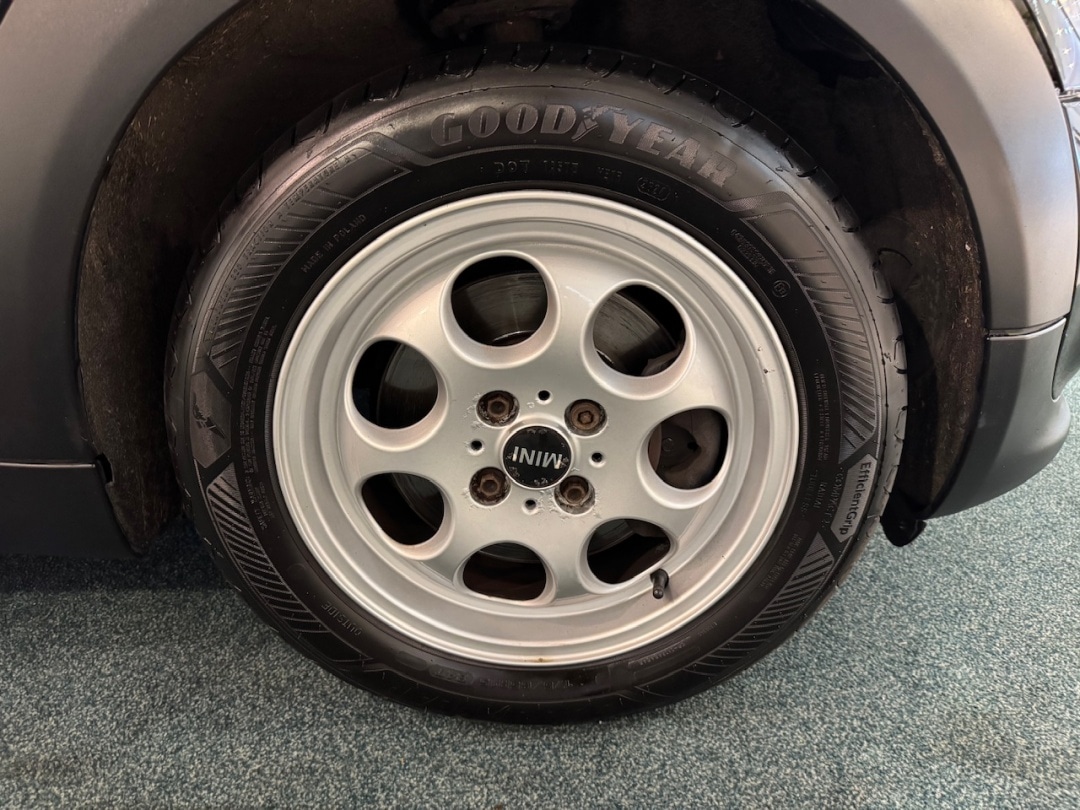 Used MINI Convertible 2012 for sale - 76791635: Photo 12