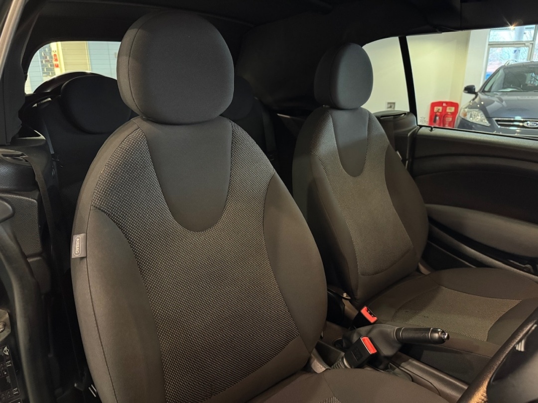 Used MINI Convertible 2012 for sale - 76791635: Photo 17