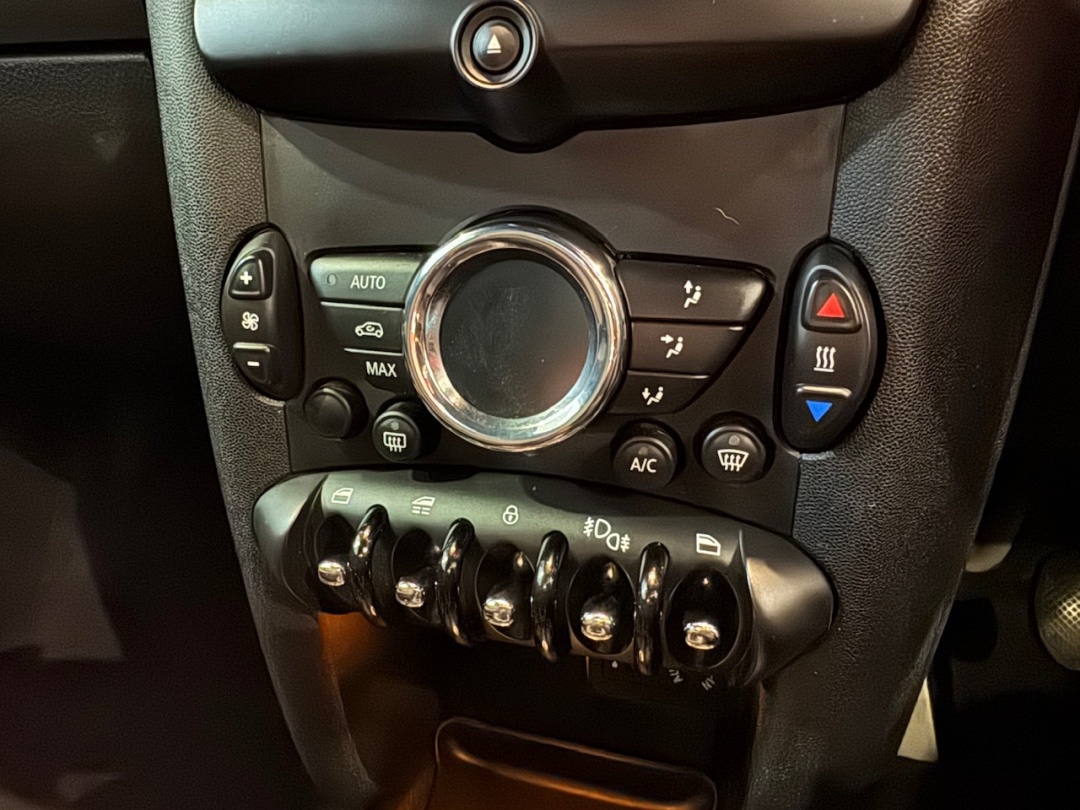 Used MINI Convertible 2012 for sale - 76791635: Photo 20