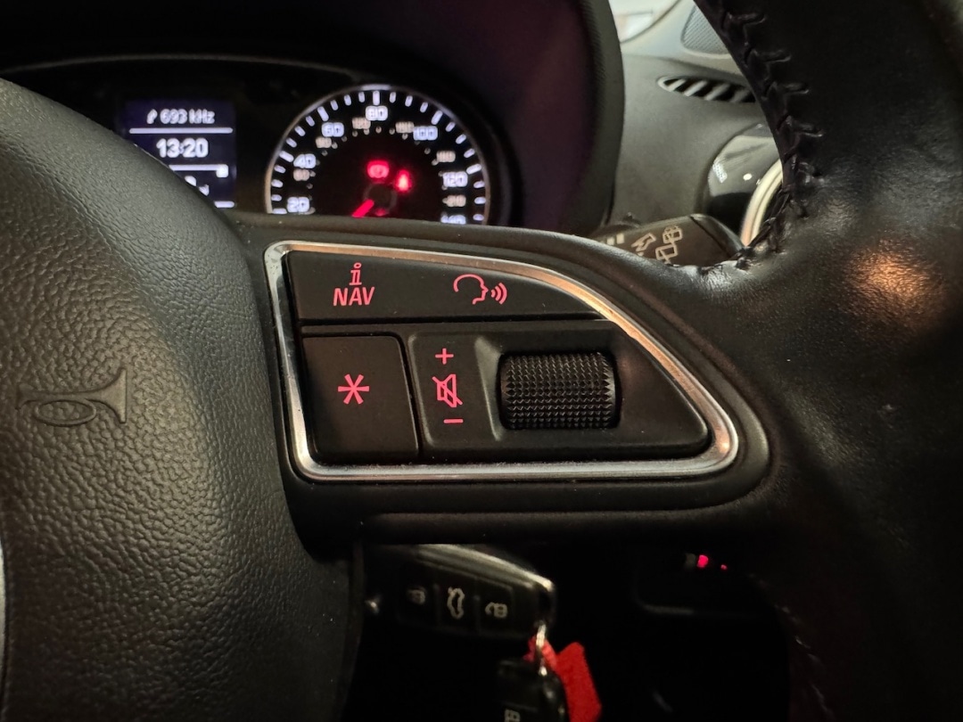 Used Audi A1 2014 for sale - 76557766: Photo 26