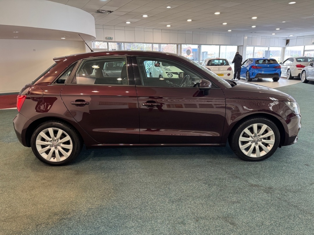 Used Audi A1 2014 for sale - 76557766: Photo 7