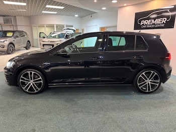 Used Volkswagen Golf 2016 for sale - 77327527: Photo