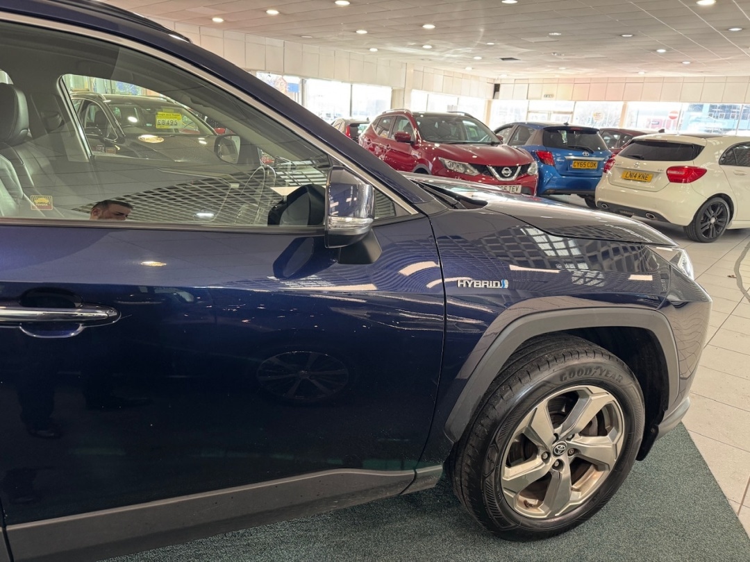 Used Toyota RAV4 2020 for sale - 77864698: Photo 4