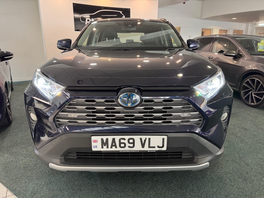 Used Toyota RAV4 2020 for sale - 77864698: Photo 8