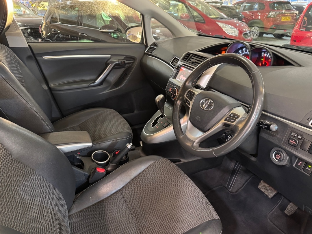 Used Toyota Verso 2013 for sale - 77445769: Photo 18