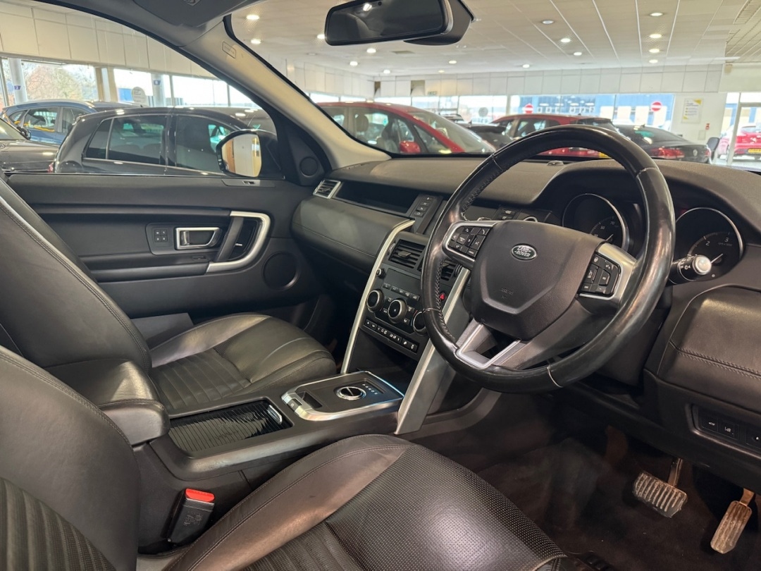 Used Land Rover Discovery Sport 2016 for sale - 77487122: Photo 16