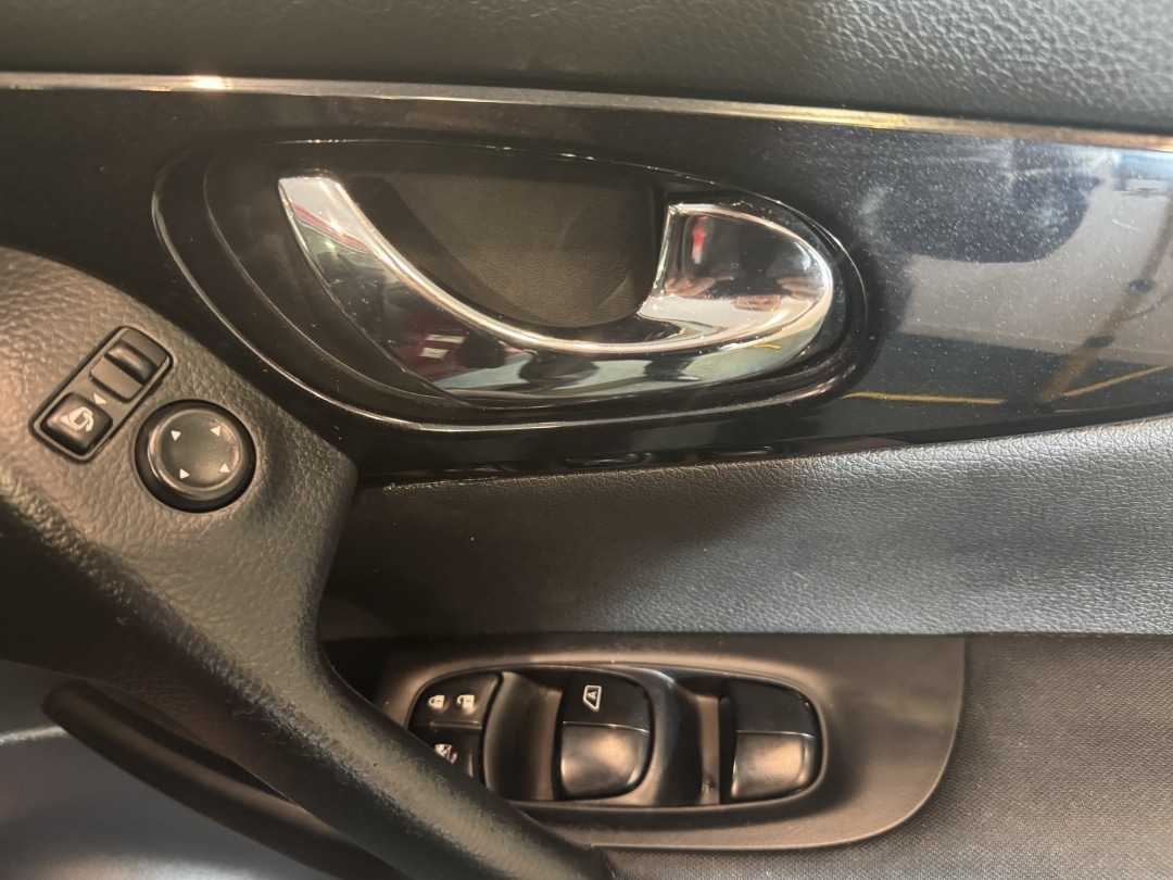 Used Nissan Qashqai 2015 for sale - 76209967: Photo 17