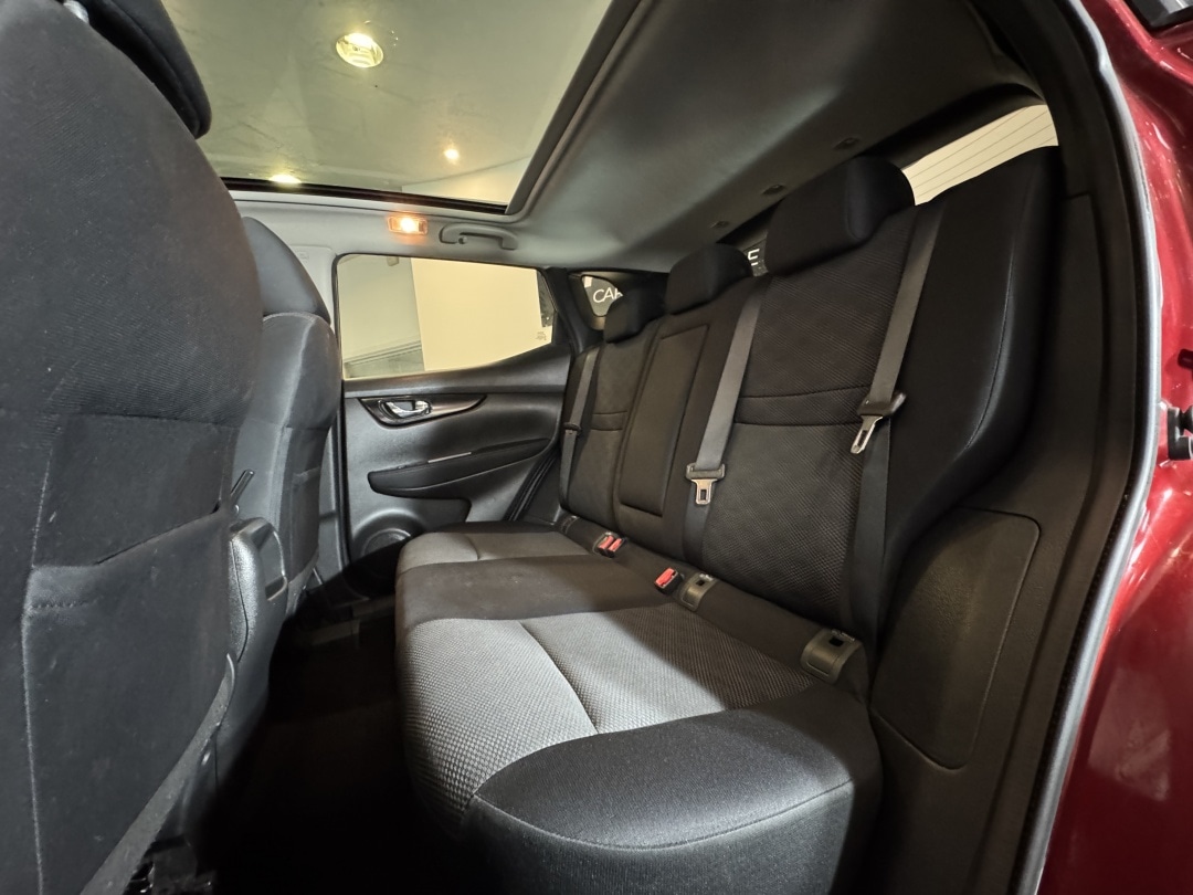 Used Nissan Qashqai 2015 for sale - 76209967: Photo 21