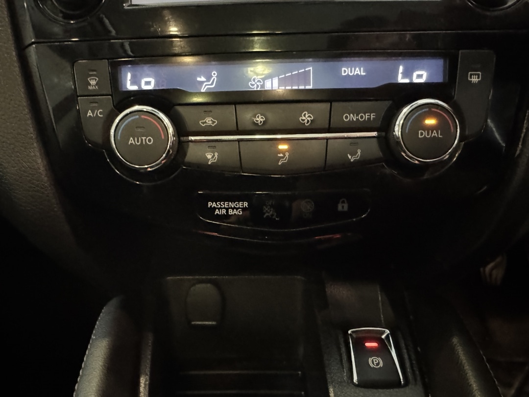 Used Nissan Qashqai 2015 for sale - 76209967: Photo 7