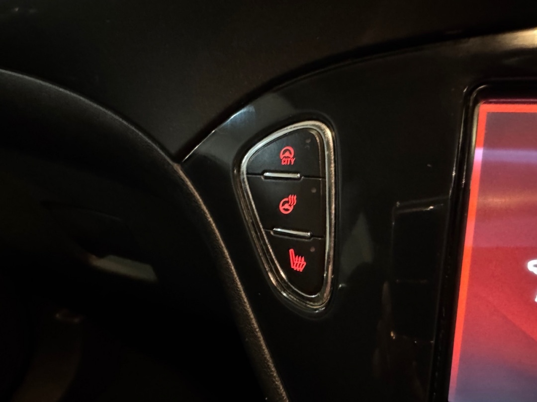 Used Vauxhall Corsa 2015 for sale - 77054981: Photo 22