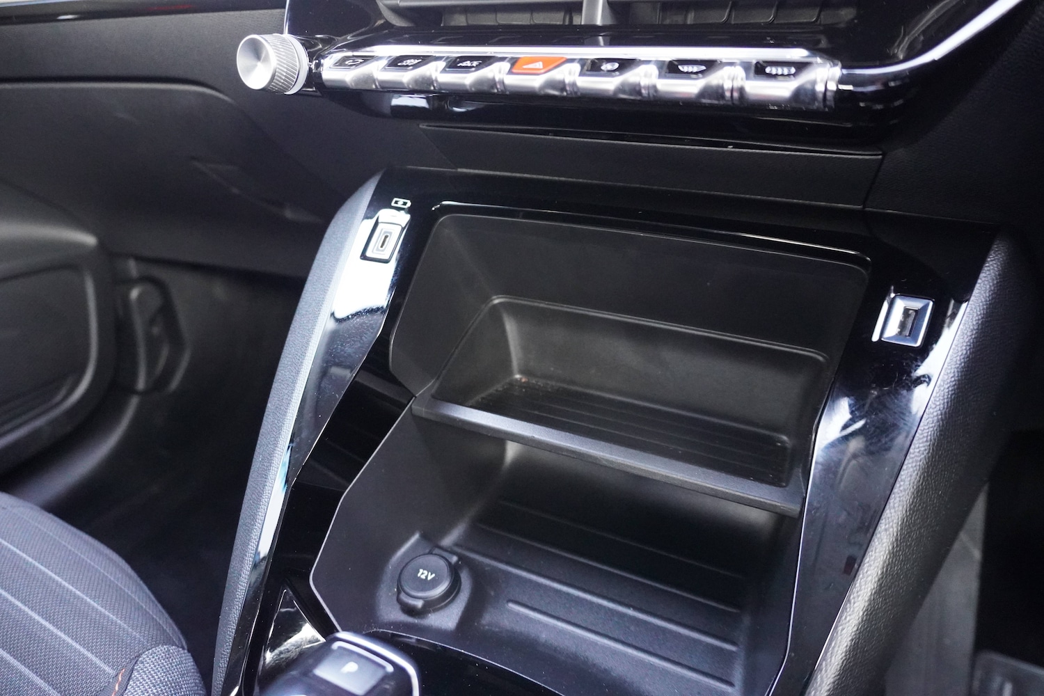 Used Peugeot 208 for sale - 77223327: Photo 25