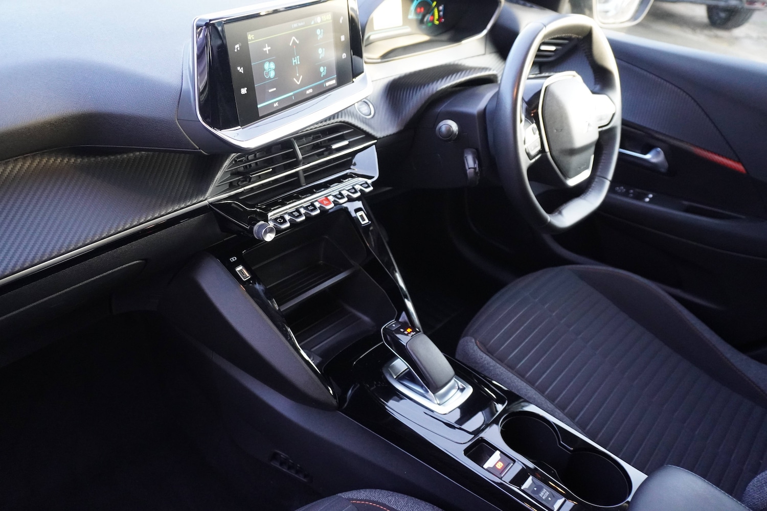 Used Peugeot 208 for sale - 77223327: Photo 3