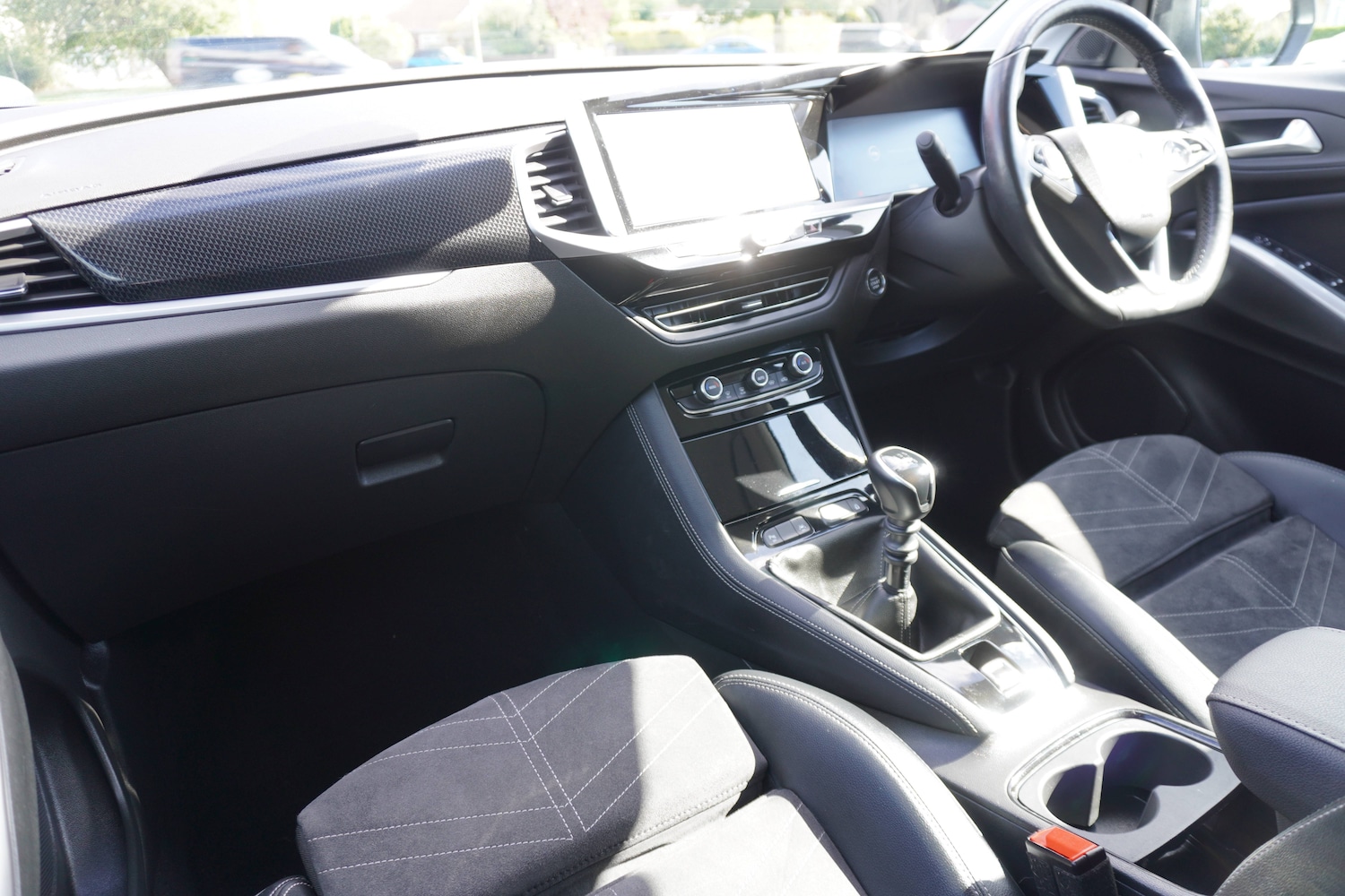 Used Vauxhall Grandland 2022 for sale - 76598665: Photo 3