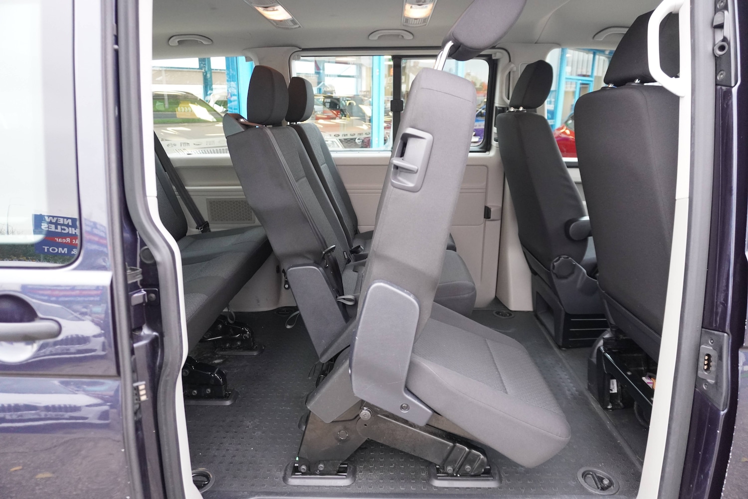 Used Volkswagen Transporter 2018 for sale - 76598621: Photo 10