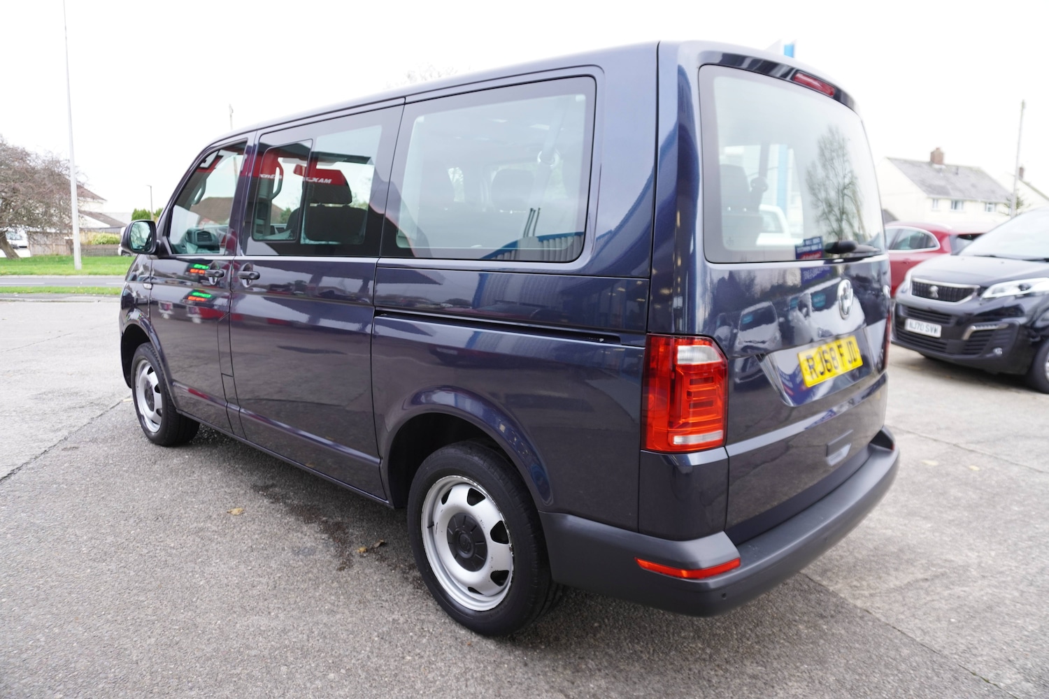 Used Volkswagen Transporter 2018 for sale - 76598621: Photo 15