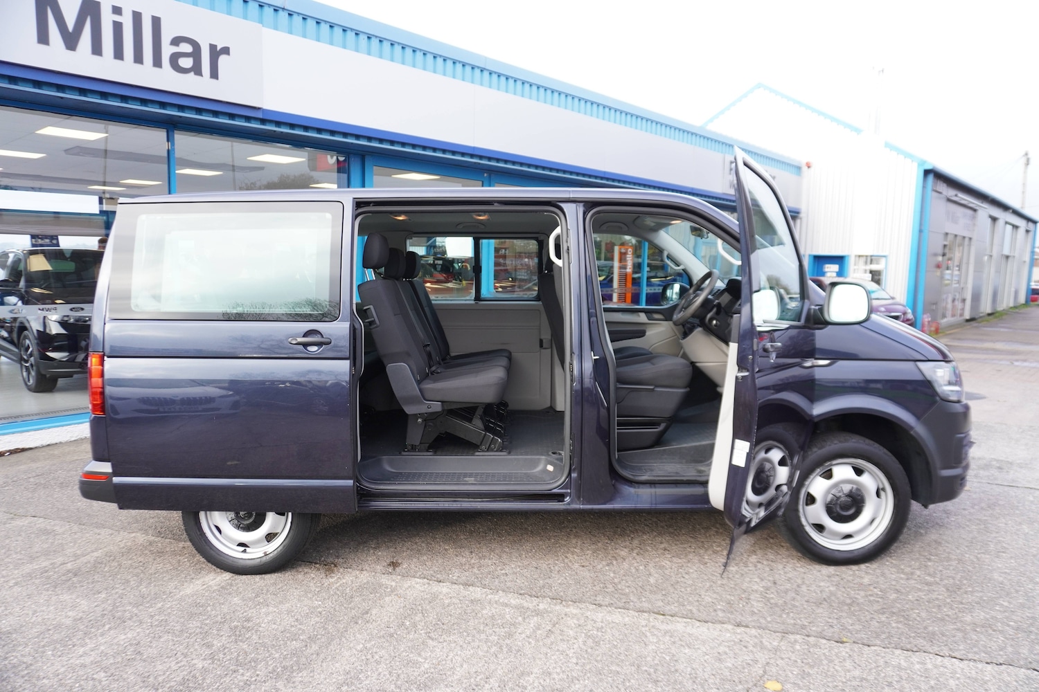 Used Volkswagen Transporter 2018 for sale - 76598621: Photo 7