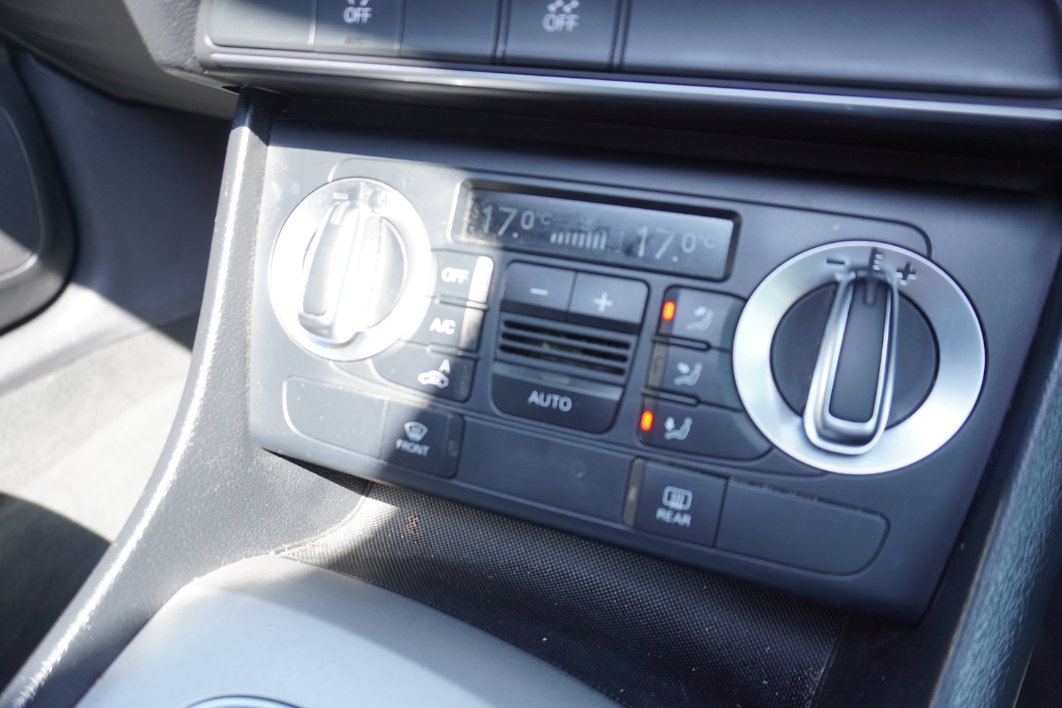 Used Audi Q3 2013 for sale - 76598676: Photo 22