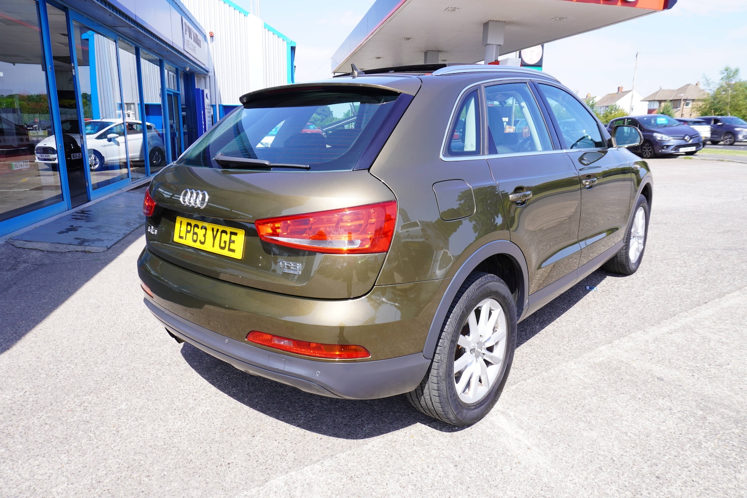 Used Audi Q3 2013 for sale - 76598676: Photo 3