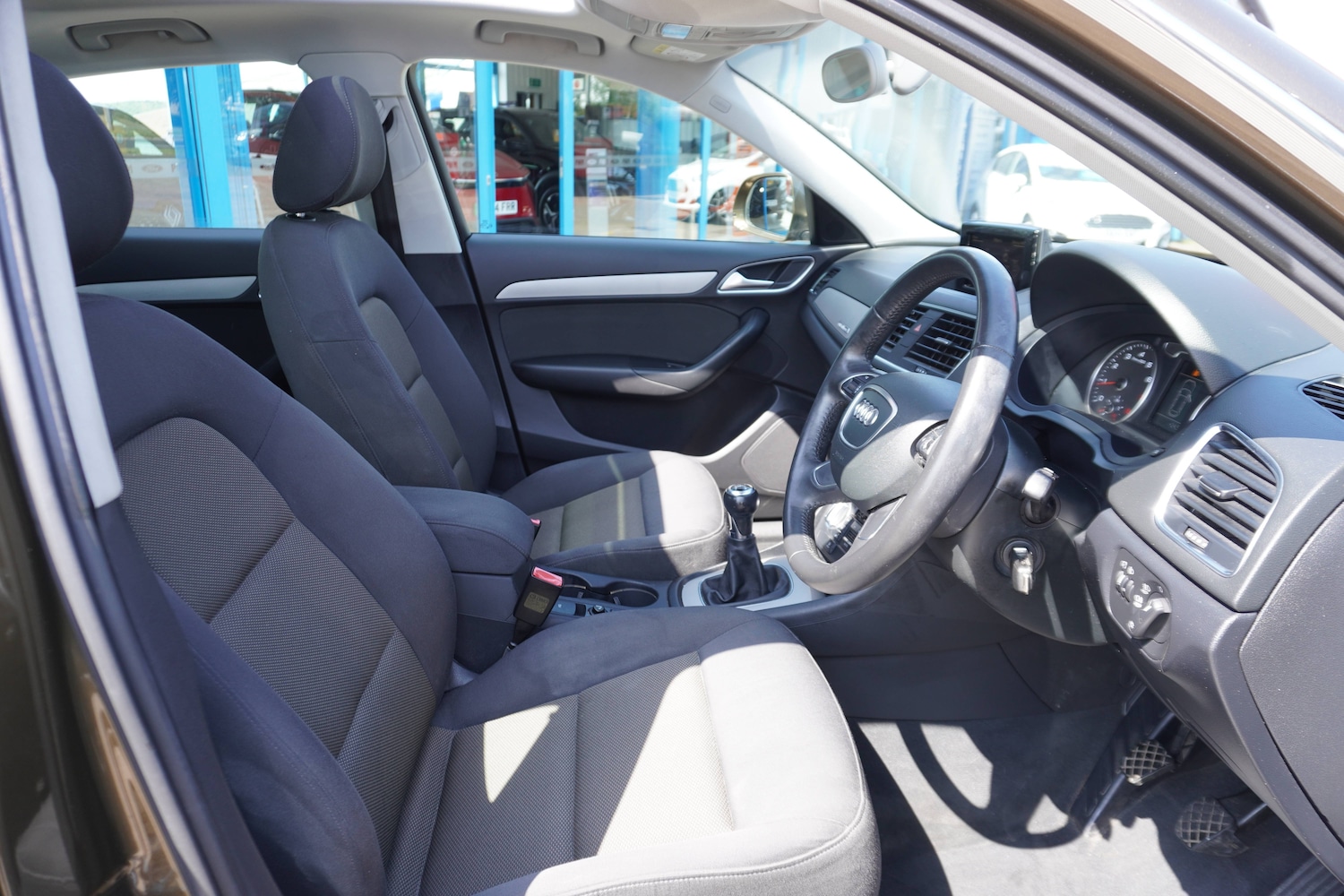 Used Audi Q3 2013 for sale - 76598676: Photo 6