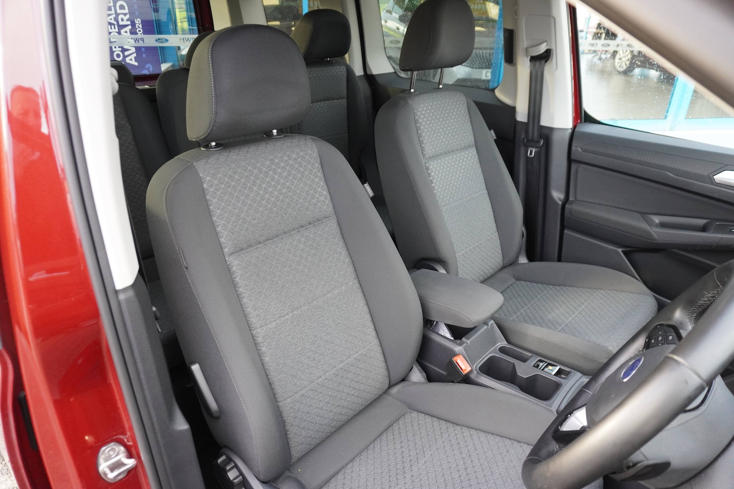 Used Ford Tourneo Connect 2024 for sale - 76598613: Photo 10