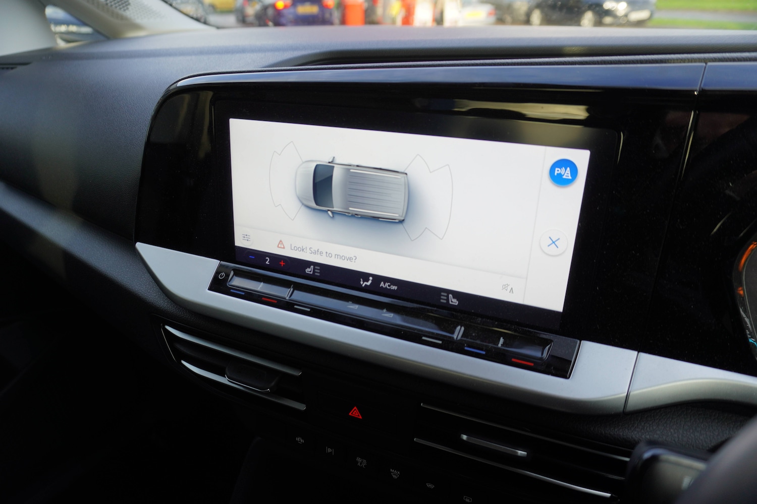 Used Ford Tourneo Connect 2024 for sale - 76598613: Photo 30