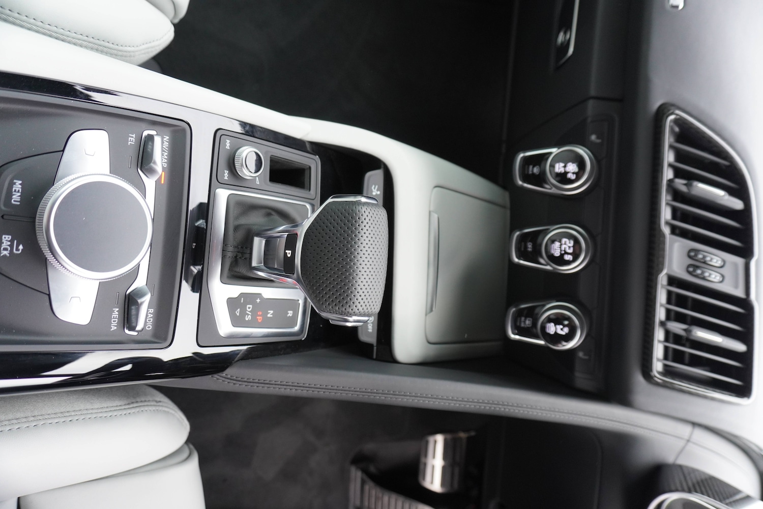 Used Audi R8 2024 for sale - 76598701: Photo 28