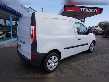 Used Nissan NV250 2021 for sale - 76598667: Photo